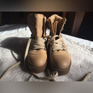 J.Crew Leather Hiking Boots Size 6